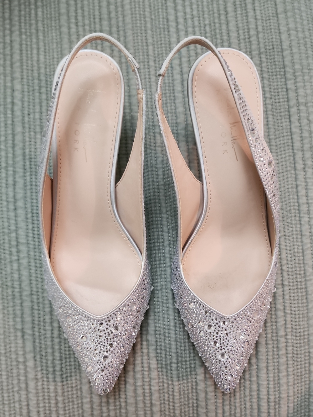 Nicole Miller Silver Embelleshed Pointed Slingbacks Size 7.5